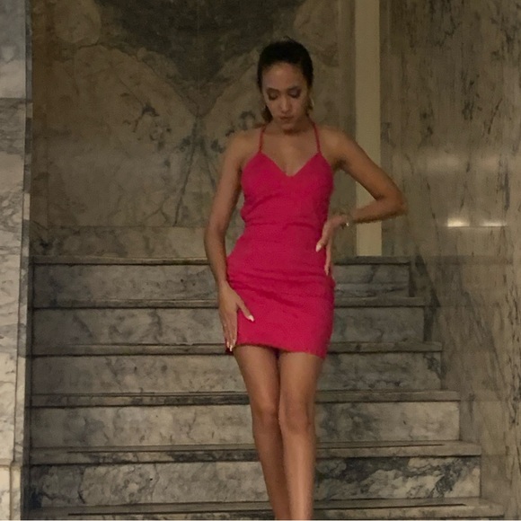 Fuchsia scrappy mini dress - Picture 5 of 5